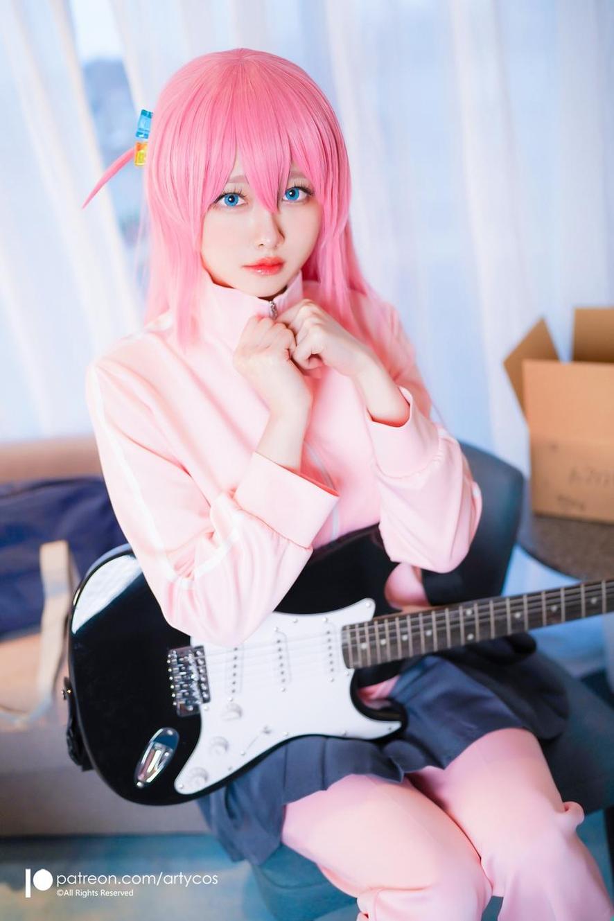 风情万种，靓若天仙：cosplay美图分享，arty亚缇舞动扇子的摄影大片