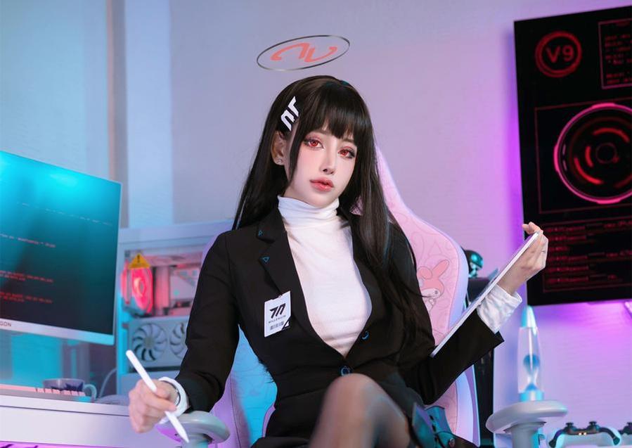 byoru甘雨cos独特风格cosplay，别有一番韵味