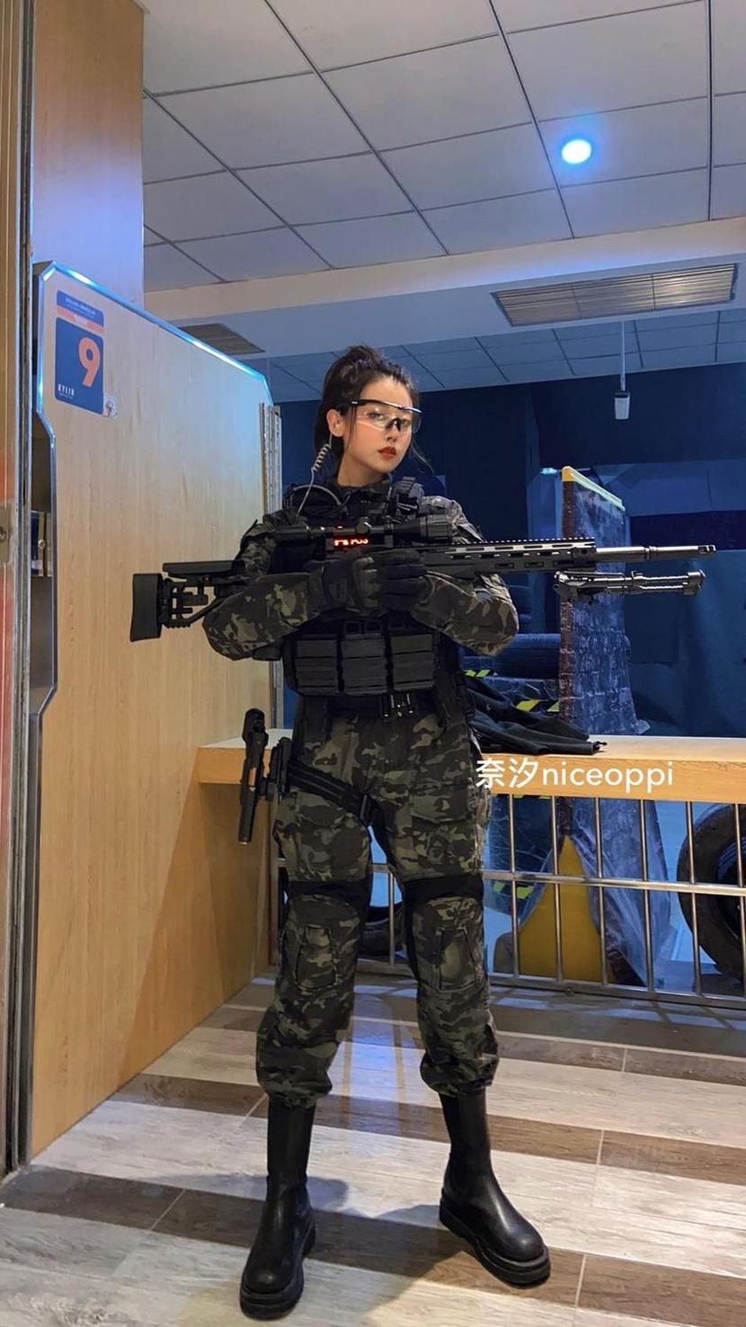奈汐酱nice过年胖了，美图大集结看着就舒服