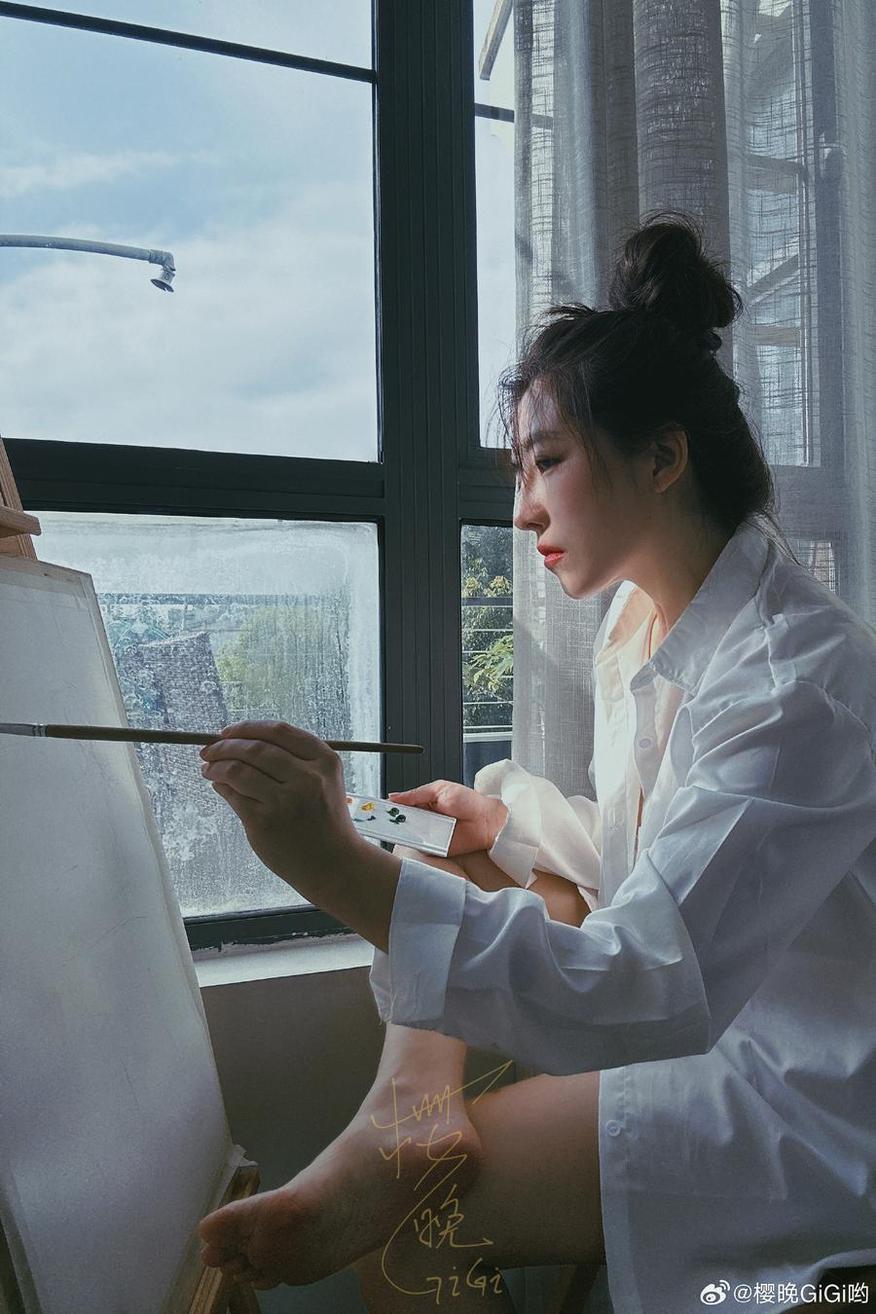经典照片典藏，感受《樱晚gigi钢琴课百度网盘》美妙旋律。