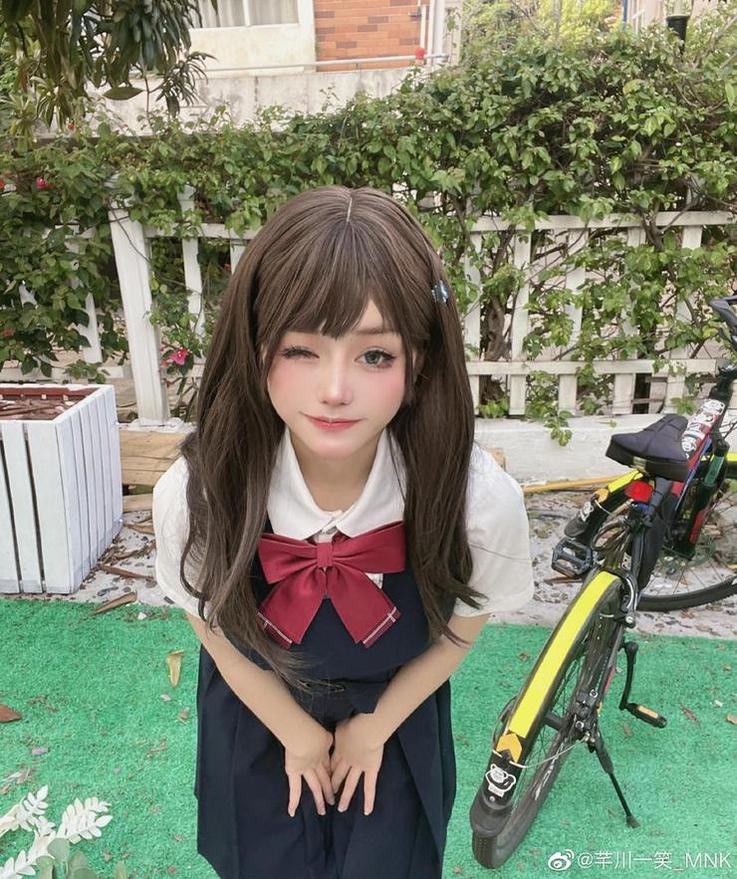 神父与修女芊川一笑的美图合集：福祉与纯真的盛宴。
