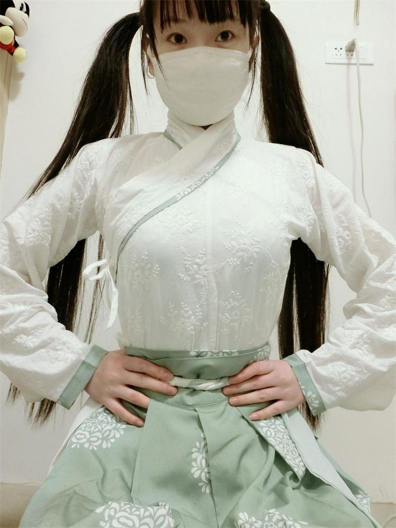 传统文化的魅力再现，西尔酱双马尾汉服腰cos图片，打造古韵现代风