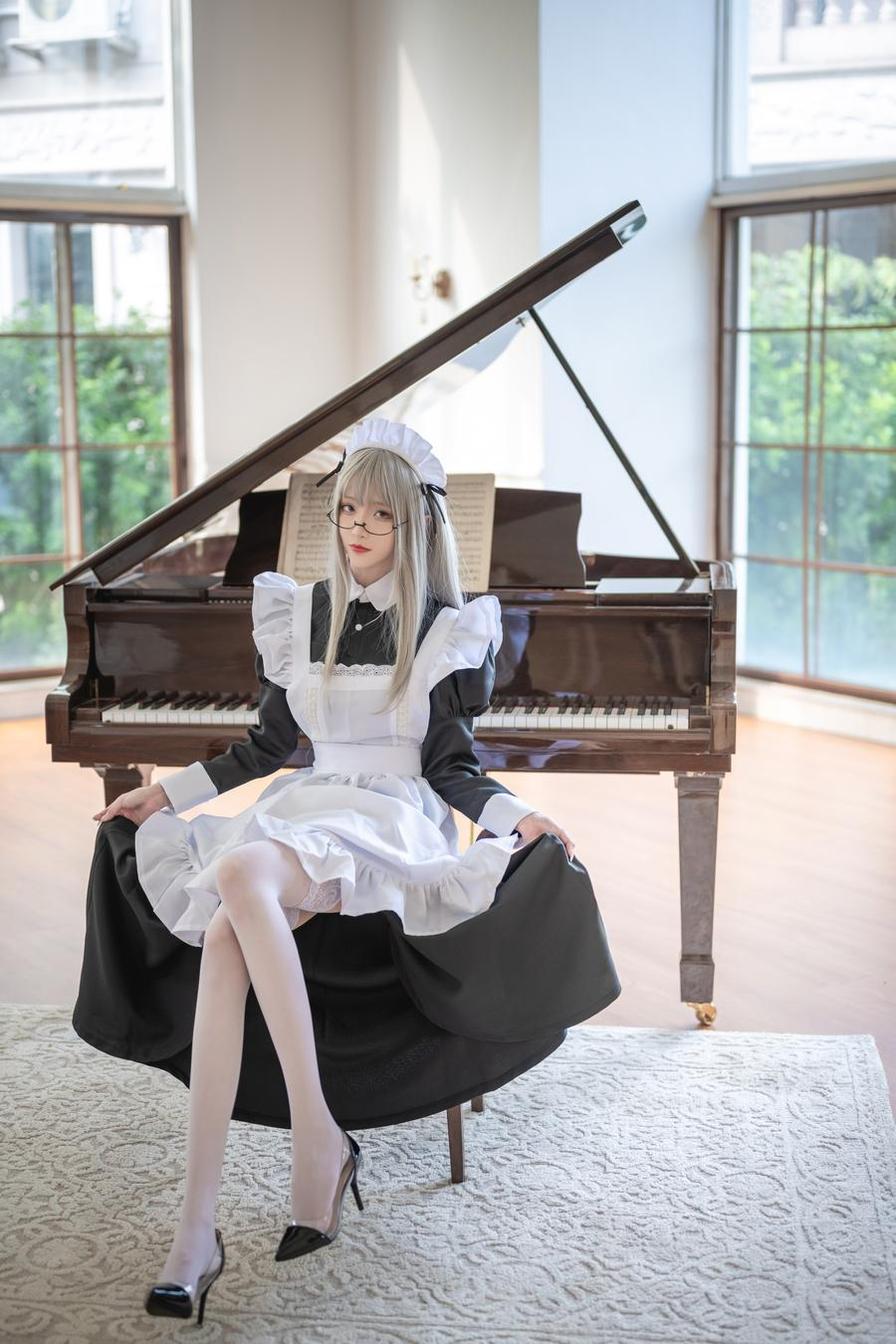 Cosplay青青子ak精选美图：精挑细选最佳作品。
